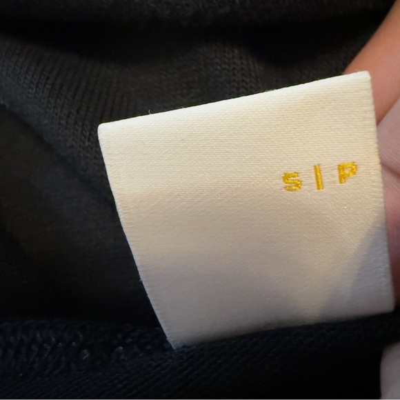 ‼️𝐋𝐎𝐋𝐄 𝐁𝐋𝐀𝐂𝐊 𝐒𝐎 𝐒𝐎𝐅𝐓 𝐂𝐎𝐌𝐅𝐎𝐑𝐓𝐀𝐁𝐋𝐄 𝐌𝐈𝐍𝐈 𝐃𝐑𝐄𝐒𝐒 - Picture 4 of 6